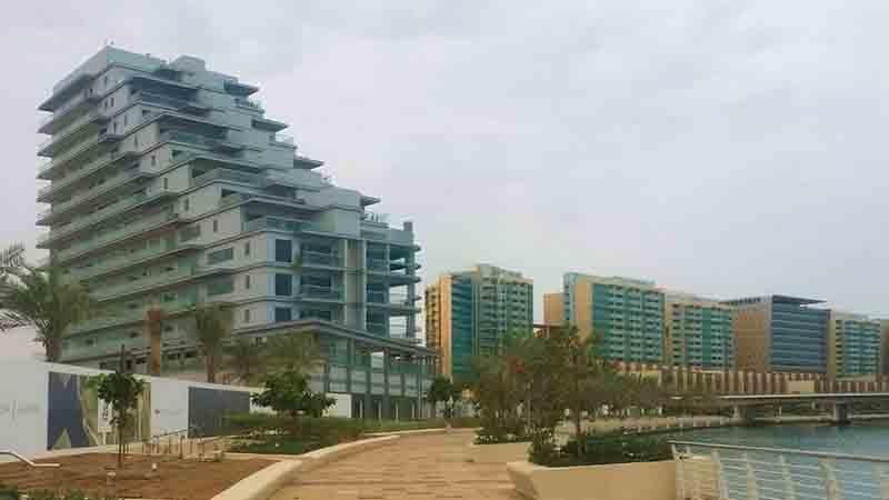 Jamam Residence Al Raha Beach amenities featuring swimming pool, gym, and luxury residential facilities